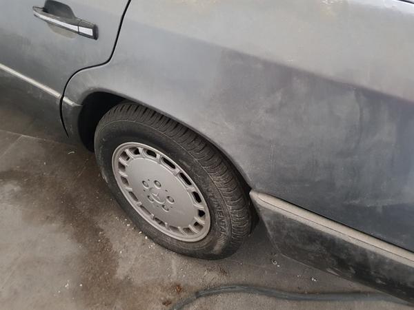 6#3865 Autoveicolo Mercedes 200 E in vendita - foto 7
