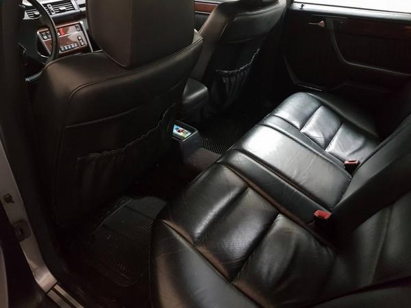 6#3865 Autoveicolo Mercedes 200 E in vendita - foto 10