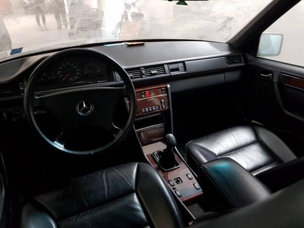 6#3865 Autoveicolo Mercedes 200 E in vendita - foto 11