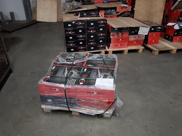 2#3866 Magazzino di freni e pastiglie a disco in vendita - foto 3