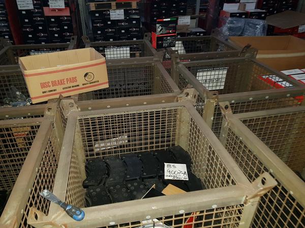 2#3866 Magazzino di freni e pastiglie a disco in vendita - foto 26