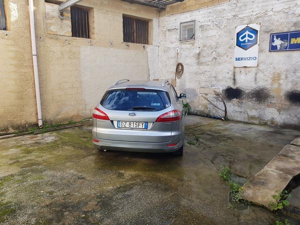 1#3867 Autovettura Ford Mondeo in vendita - foto 14