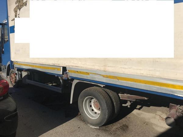 1#3868 Autocarro Iveco e automobile Toyota Aygo in vendita - foto 74