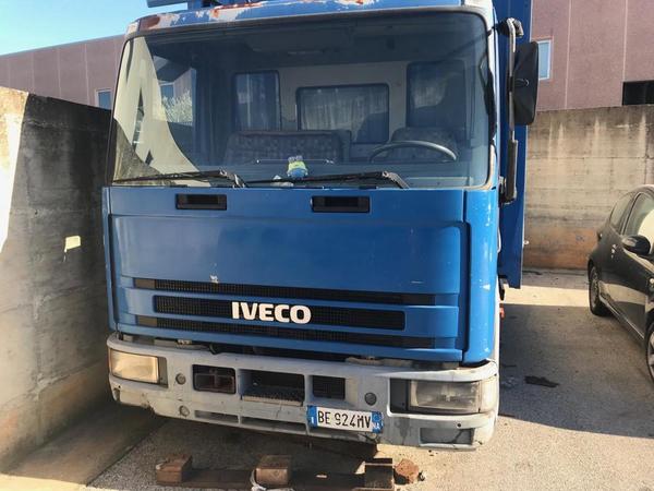 1#3868 Autocarro Iveco e automobile Toyota Aygo in vendita - foto 78