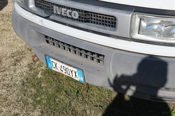 12#3870 Furgone Iveco in vendita - foto 2