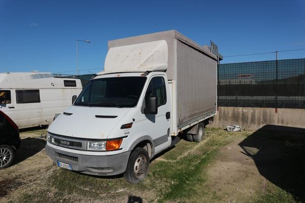 12#3870 Furgone Iveco in vendita - foto 3