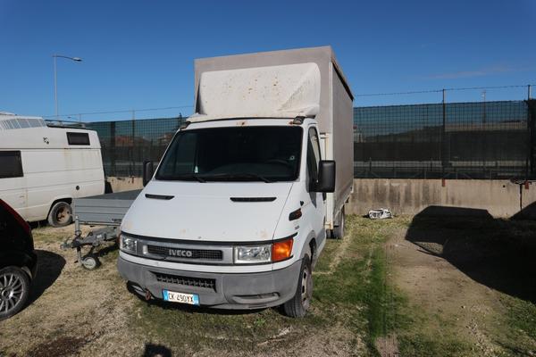 12#3870 Furgone Iveco in vendita - foto 4