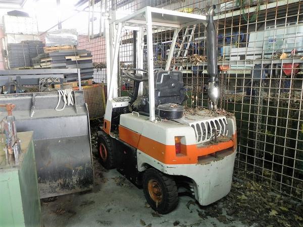 100#3871 Carrello elevatore in vendita - foto 1