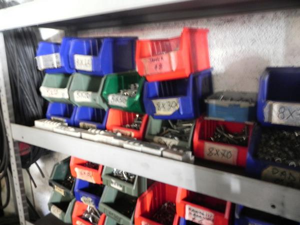 66#3871 Scaffalatura e minuteria metallica in vendita - foto 4