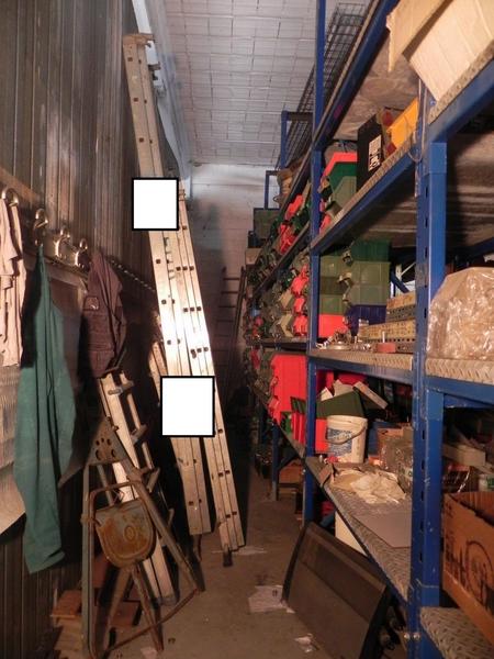 68#3871 Scaffalatura e raccordi giunti e tubi in vendita - foto 4