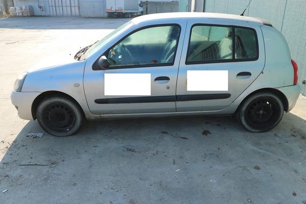 1#3878 Autovettura Renault Clio in vendita - foto 1