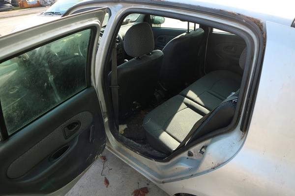 1#3878 Autovettura Renault Clio in vendita - foto 10