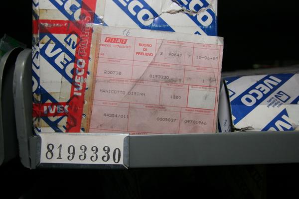 1#3881 Stock di ricambi e accessori per auto e per  veicoli industriali in vendita - foto 41