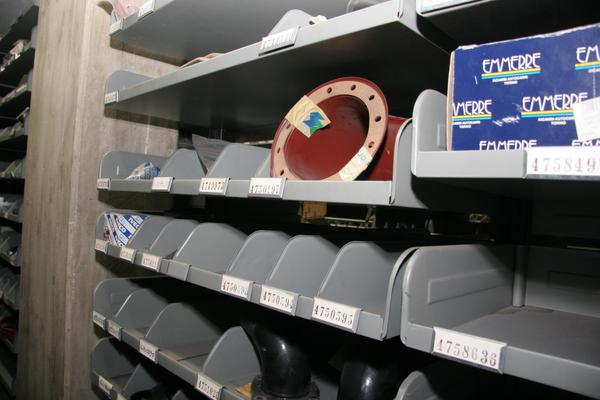 1#3881 Stock di ricambi e accessori per auto e per  veicoli industriali in vendita - foto 91