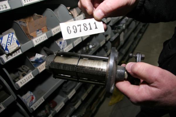 1#3881 Stock di ricambi e accessori per auto e per  veicoli industriali in vendita - foto 112