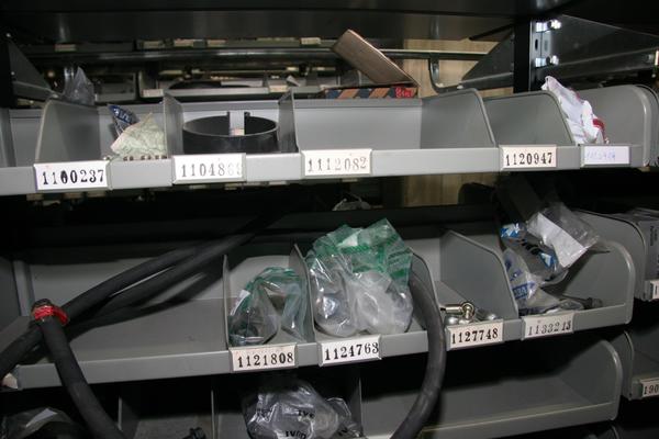 1#3881 Stock di ricambi e accessori per auto e per  veicoli industriali in vendita - foto 116
