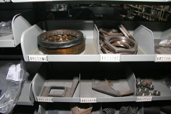 1#3881 Stock di ricambi e accessori per auto e per  veicoli industriali in vendita - foto 119