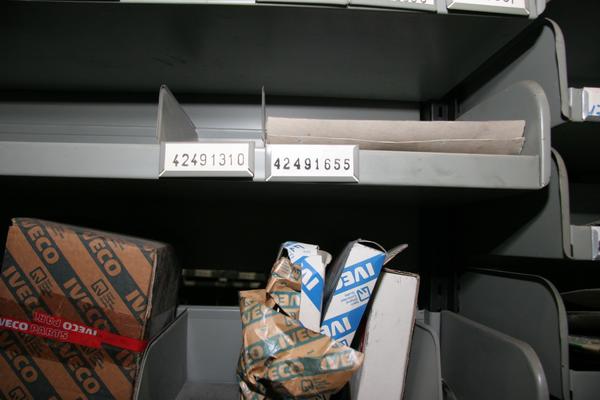 1#3881 Stock di ricambi e accessori per auto e per  veicoli industriali in vendita - foto 135