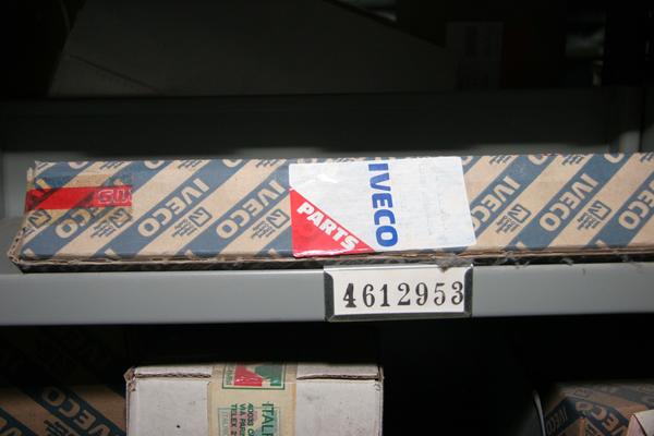 1#3881 Stock di ricambi e accessori per auto e per  veicoli industriali in vendita - foto 172