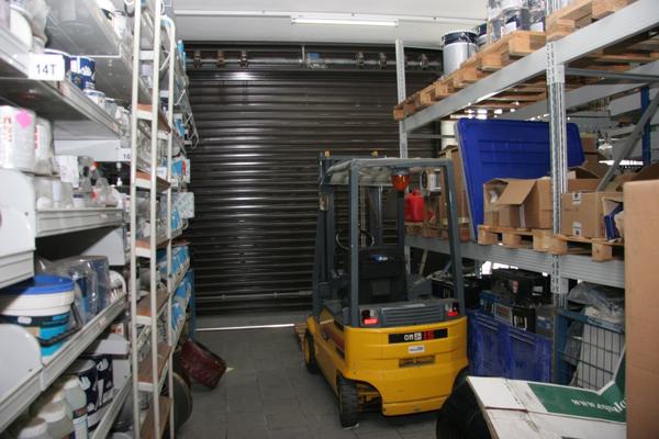 1#3881 Stock di ricambi e accessori per auto e per  veicoli industriali in vendita - foto 209
