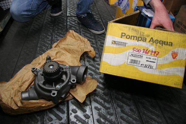 1#3881 Stock di ricambi e accessori per auto e per  veicoli industriali in vendita - foto 279