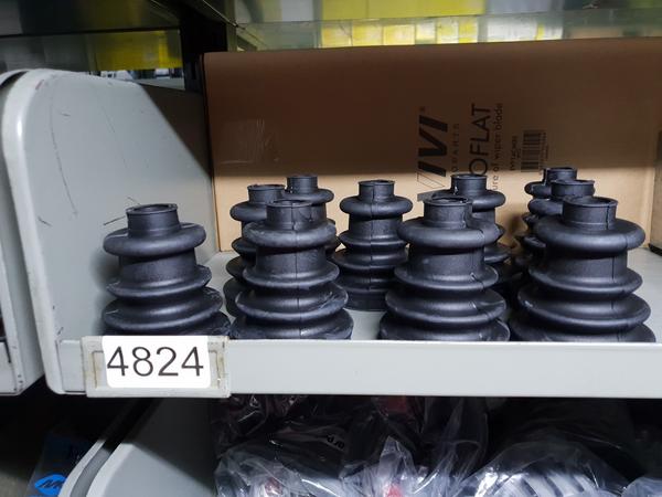 2#3881 Ricambi auto Bosch Renault Mercedes e varie in vendita - foto 16