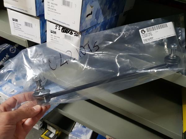 2#3881 Ricambi auto Bosch Renault Mercedes e varie in vendita - foto 33