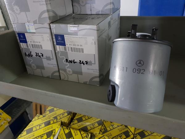 2#3881 Ricambi auto Bosch Renault Mercedes e varie in vendita - foto 46