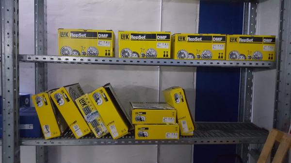 7#3881 Ricambi auto Sachs Valeo Luk e altro in vendita - foto 17