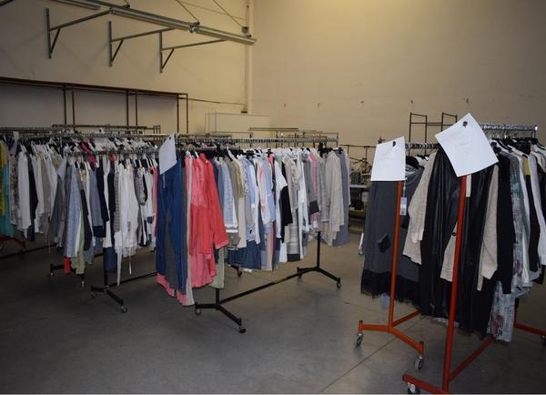 1#3884 Abbigliamento e macchine da cucire Rimoldi in vendita - foto 15