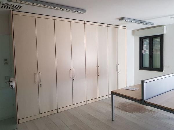 2#3888 Arredi per ufficio in vendita - foto 6