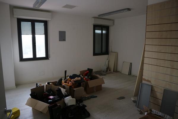 2#3888 Arredi per ufficio in vendita - foto 40
