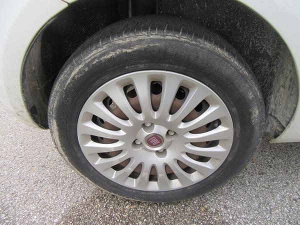 1#3892 Automobile Fiat Punto in vendita - foto 13