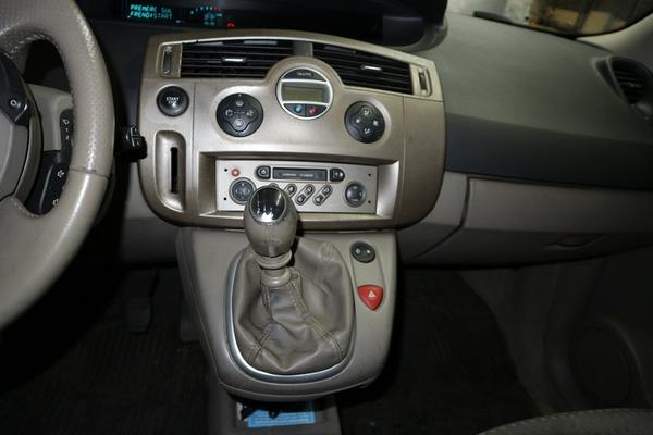 139#3894 Autovettura Renault Scenic in vendita - foto 14