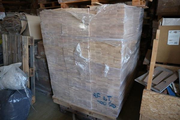 157#3894 Scaffalatura leggera e rimanenze materiale edile in vendita - foto 16