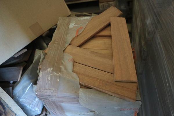 157#3894 Scaffalatura leggera e rimanenze materiale edile in vendita - foto 19