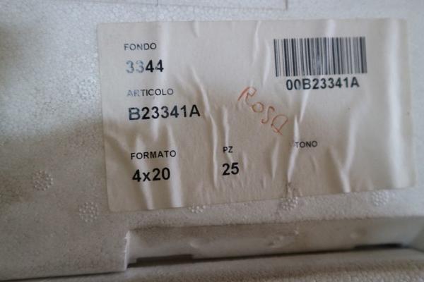 157#3894 Scaffalatura leggera e rimanenze materiale edile in vendita - foto 33