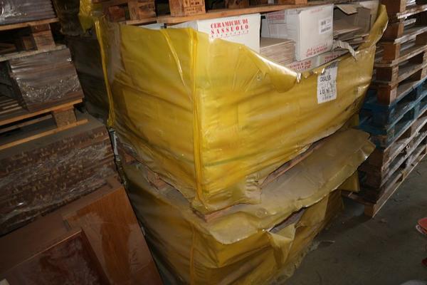 157#3894 Scaffalatura leggera e rimanenze materiale edile in vendita - foto 35