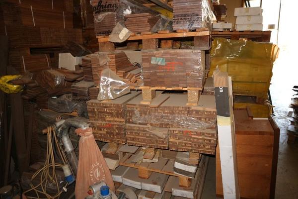157#3894 Scaffalatura leggera e rimanenze materiale edile in vendita - foto 38