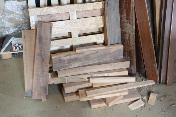 167#3894 Scaffalatura leggera e rimanenze materiale edile in vendita - foto 14