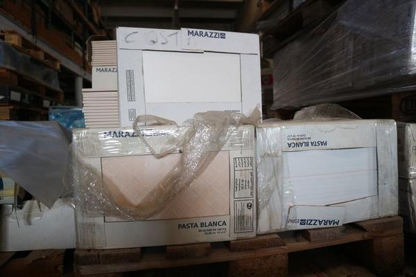 167#3894 Scaffalatura leggera e rimanenze materiale edile in vendita - foto 46
