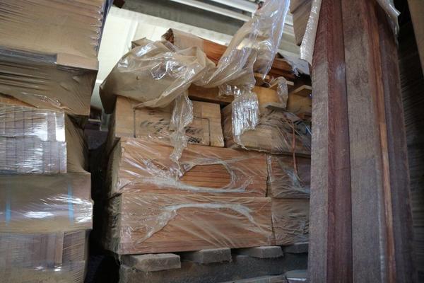 167#3894 Scaffalatura leggera e rimanenze materiale edile in vendita - foto 55