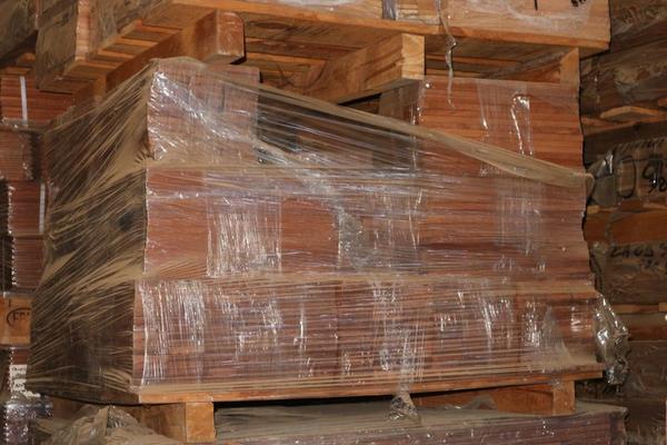 167#3894 Scaffalatura leggera e rimanenze materiale edile in vendita - foto 59