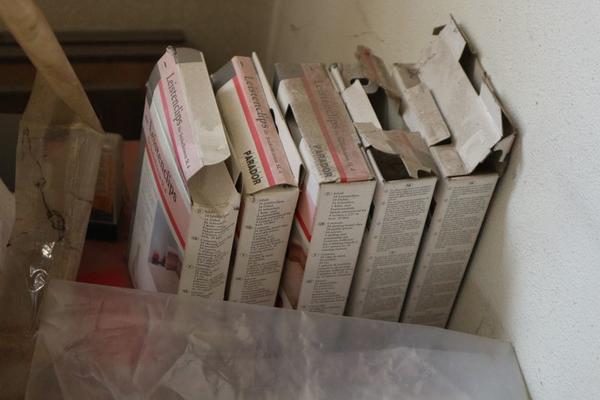 167#3894 Scaffalatura leggera e rimanenze materiale edile in vendita - foto 79