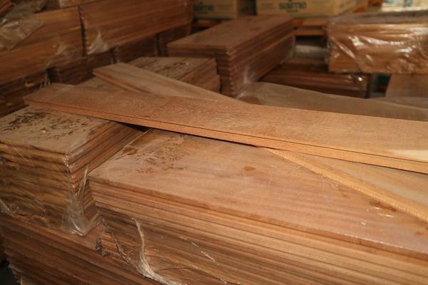 167#3894 Scaffalatura leggera e rimanenze materiale edile in vendita - foto 93