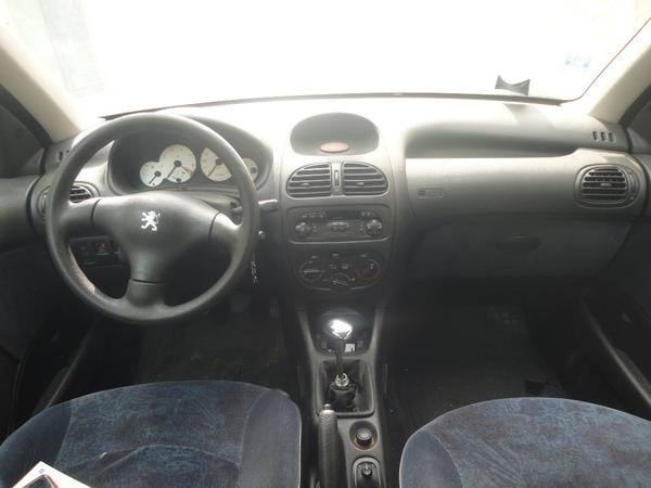 12#3897 Peugeot 206 in vendita - foto 10