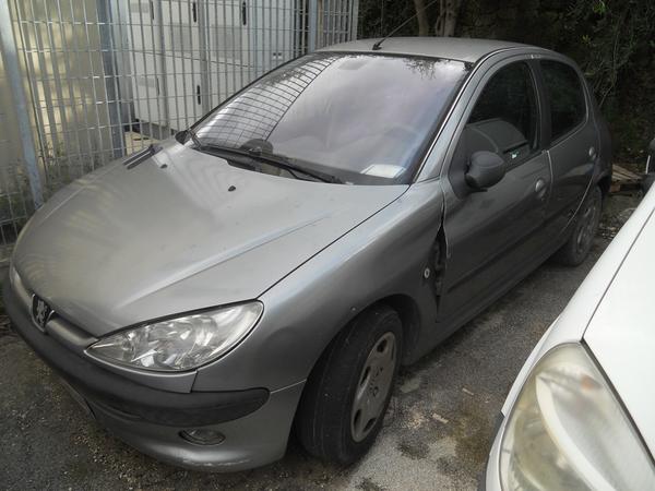 13#3897 Peugeot 206 in vendita - foto 4