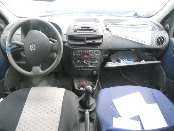 14#3897 Fiat Punto in vendita - foto 9