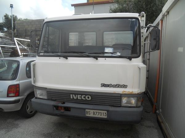 21#3897 Autocarro Iveco in vendita - foto 2