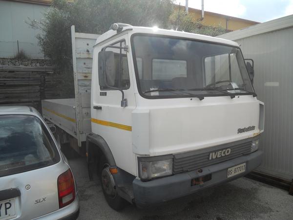21#3897 Autocarro Iveco in vendita - foto 3